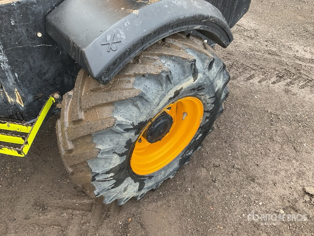 2017 JCB 3TSTM 3 ton 4x4 Swivel Dumper - Dumpperi: kuva 2017 JCB 3TSTM 3 ton 4x4 Swivel Dumper - Dumpperi 2017 JCB 3TSTM 3 ton 4x4 Swivel Dumper - Dumpperi: kuva 2017 JCB 3TSTM 3 ton 4x4 Swivel Dumper - Dumpperi