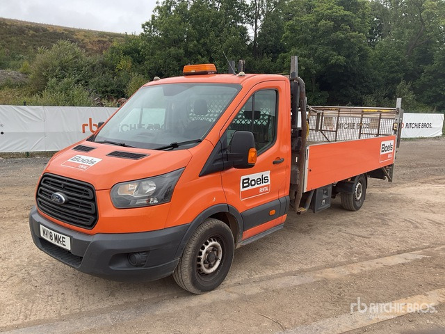Pakettiauto 2018 Ford Transit 350 Van Truck: kuva Pakettiauto 2018 Ford Transit 350 Van Truck