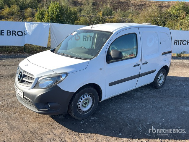 2018 Mercedes-Benz Citan 109 CDi BlueEfficiency Cargo Van - Pieni pakettiauto: kuva 2018 Mercedes-Benz Citan 109 CDi BlueEfficiency Cargo Van - Pieni pakettiauto 2018 Mercedes-Benz Citan 109 CDi BlueEfficiency Cargo Van - Pieni pakettiauto: kuva 2018 Mercedes-Benz Citan 109 CDi BlueEfficiency Cargo Van - Pieni pakettiauto