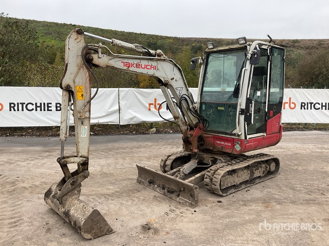 2018 Takeuchi TB230 Mini Excavator: <6.6t - Minikuormaaja: kuva 2018 Takeuchi TB230 Mini Excavator: <6.6t - Minikuormaaja 2018 Takeuchi TB230 Mini Excavator: <6.6t - Minikuormaaja: kuva 2018 Takeuchi TB230 Mini Excavator: <6.6t - Minikuormaaja