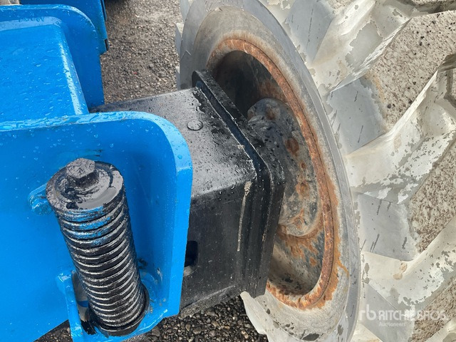 2019 Nifty-Lift HR21 Hybrid 4WD Hybrid Articulating Boom Lift - Puomilava: kuva 2019 Nifty-Lift HR21 Hybrid 4WD Hybrid Articulating Boom Lift - Puomilava 2019 Nifty-Lift HR21 Hybrid 4WD Hybrid Articulating Boom Lift - Puomilava: kuva 2019 Nifty-Lift HR21 Hybrid 4WD Hybrid Articulating Boom Lift - Puomilava