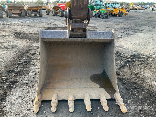 2020 Volvo EC220EL Tracked Excavator - Telakaivukone: kuva 2020 Volvo EC220EL Tracked Excavator - Telakaivukone 2020 Volvo EC220EL Tracked Excavator - Telakaivukone: kuva 2020 Volvo EC220EL Tracked Excavator - Telakaivukone