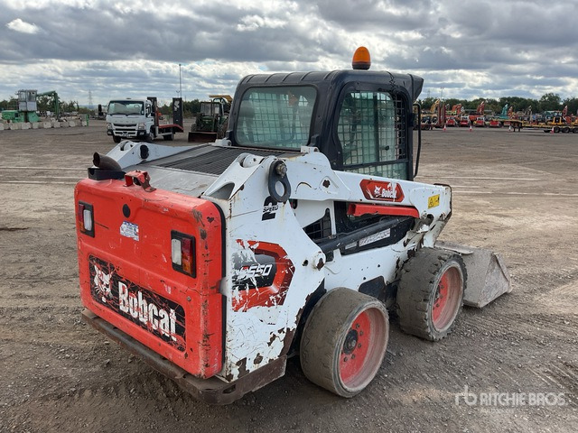 2021 Bobcat S550 Two-Speed High Flow Skid Steer Loader - Liukuohjattu kuormaaja: kuva 2021 Bobcat S550 Two-Speed High Flow Skid Steer Loader - Liukuohjattu kuormaaja 2021 Bobcat S550 Two-Speed High Flow Skid Steer Loader - Liukuohjattu kuormaaja: kuva 2021 Bobcat S550 Two-Speed High Flow Skid Steer Loader - Liukuohjattu kuormaaja