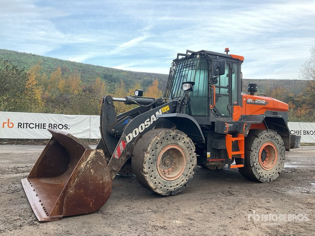 2022 Doosan DL250-7 Wheel Loader - Pyöräkuormaaja: kuva 2022 Doosan DL250-7 Wheel Loader - Pyöräkuormaaja 2022 Doosan DL250-7 Wheel Loader - Pyöräkuormaaja: kuva 2022 Doosan DL250-7 Wheel Loader - Pyöräkuormaaja