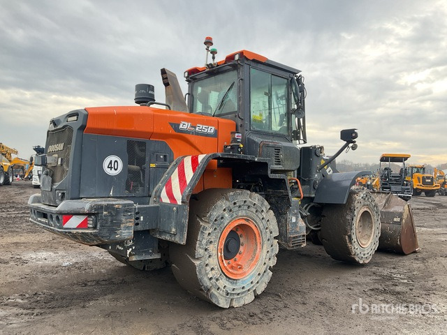 2022 Doosan DL250-7 Wheel Loader - Pyöräkuormaaja: kuva 2022 Doosan DL250-7 Wheel Loader - Pyöräkuormaaja 2022 Doosan DL250-7 Wheel Loader - Pyöräkuormaaja: kuva 2022 Doosan DL250-7 Wheel Loader - Pyöräkuormaaja