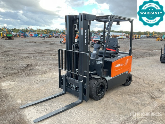 2023 Doosan B25X-7 PLUS 2500 kg (Unused) Electric Forklift - Sähkötrukki: kuva 2023 Doosan B25X-7 PLUS 2500 kg (Unused) Electric Forklift - Sähkötrukki 2023 Doosan B25X-7 PLUS 2500 kg (Unused) Electric Forklift - Sähkötrukki: kuva 2023 Doosan B25X-7 PLUS 2500 kg (Unused) Electric Forklift - Sähkötrukki