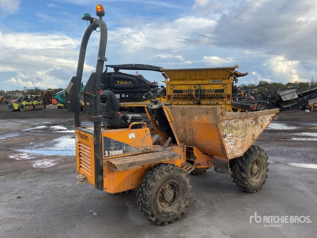 2015 Thwaites MACH581 3 ton 4x4 Dumper - Muut kone: kuva 2015 Thwaites MACH581 3 ton 4x4 Dumper - Muut kone 2015 Thwaites MACH581 3 ton 4x4 Dumper - Muut kone: kuva 2015 Thwaites MACH581 3 ton 4x4 Dumper - Muut kone
