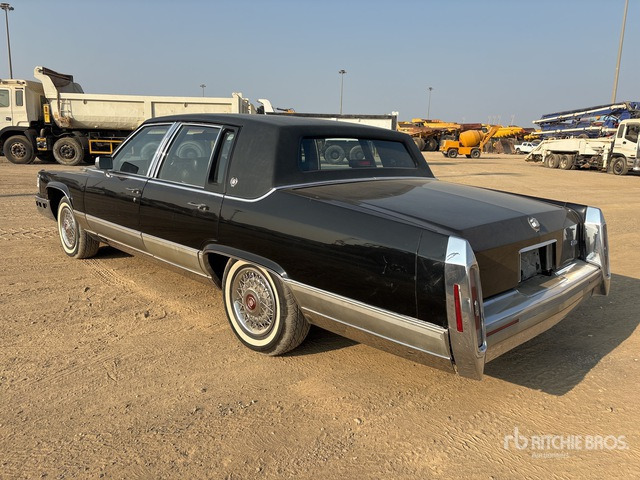 1990 Cadillac Brougham Automobile - Henkilöauto: kuva 1990 Cadillac Brougham Automobile - Henkilöauto 1990 Cadillac Brougham Automobile - Henkilöauto: kuva 1990 Cadillac Brougham Automobile - Henkilöauto