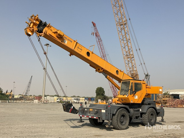 1999 Grove RT522B 22 ton 4x4x4 Rough Terrain Crane - RT-nosturi: kuva 1999 Grove RT522B 22 ton 4x4x4 Rough Terrain Crane - RT-nosturi 1999 Grove RT522B 22 ton 4x4x4 Rough Terrain Crane - RT-nosturi: kuva 1999 Grove RT522B 22 ton 4x4x4 Rough Terrain Crane - RT-nosturi
