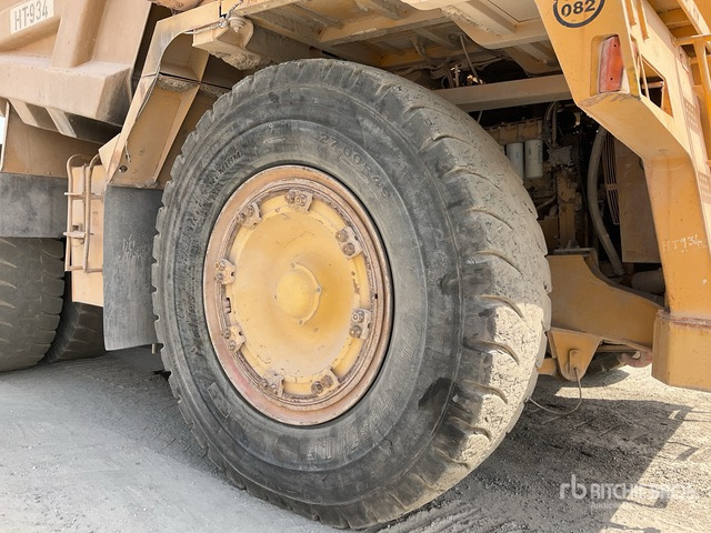 2001 Komatsu HD785-5 - Maansiirtoauto: kuva 2001 Komatsu HD785-5 - Maansiirtoauto 2001 Komatsu HD785-5 - Maansiirtoauto: kuva 2001 Komatsu HD785-5 - Maansiirtoauto
