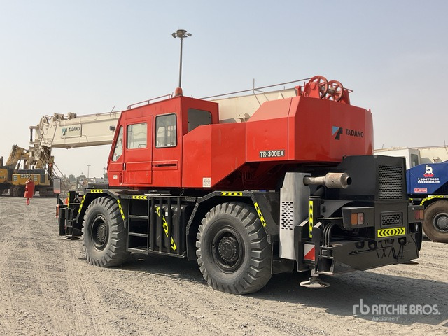2002 Tadano TR300EX 30 ton 4x4x4 Rough Terrain Crane - RT-nosturi: kuva 2002 Tadano TR300EX 30 ton 4x4x4 Rough Terrain Crane - RT-nosturi 2002 Tadano TR300EX 30 ton 4x4x4 Rough Terrain Crane - RT-nosturi: kuva 2002 Tadano TR300EX 30 ton 4x4x4 Rough Terrain Crane - RT-nosturi