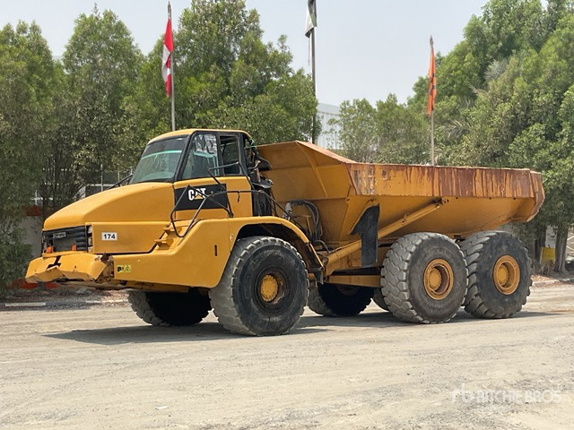 2003 Cat 740 - Nivelkippiauto: kuva 2003 Cat 740 - Nivelkippiauto 2003 Cat 740 - Nivelkippiauto: kuva 2003 Cat 740 - Nivelkippiauto