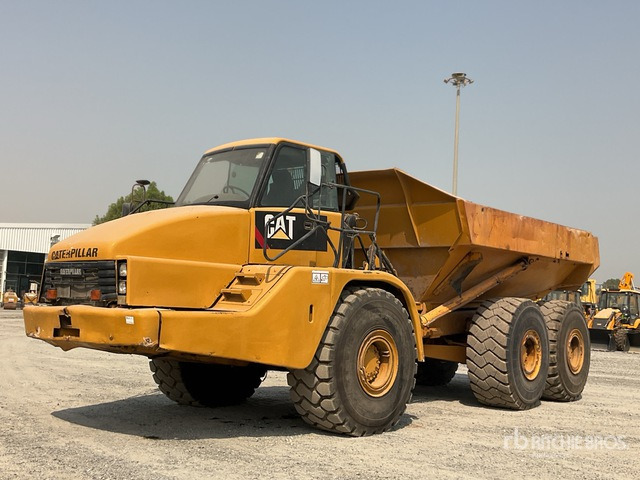 2003 Cat 740 - Nivelkippiauto: kuva 2003 Cat 740 - Nivelkippiauto 2003 Cat 740 - Nivelkippiauto: kuva 2003 Cat 740 - Nivelkippiauto