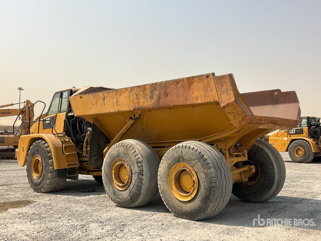 2004 Cat 740 - Nivelkippiauto: kuva 2004 Cat 740 - Nivelkippiauto 2004 Cat 740 - Nivelkippiauto: kuva 2004 Cat 740 - Nivelkippiauto