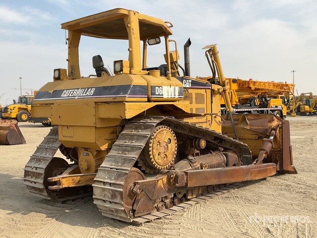2005 Cat D6R XL Series II Crawler Dozer - Puskutraktori: kuva 2005 Cat D6R XL Series II Crawler Dozer - Puskutraktori 2005 Cat D6R XL Series II Crawler Dozer - Puskutraktori: kuva 2005 Cat D6R XL Series II Crawler Dozer - Puskutraktori
