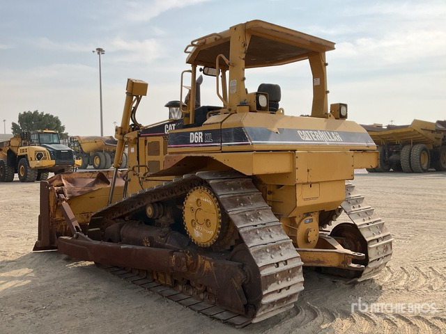 2005 Cat D6R XL Series II Crawler Dozer - Puskutraktori: kuva 2005 Cat D6R XL Series II Crawler Dozer - Puskutraktori 2005 Cat D6R XL Series II Crawler Dozer - Puskutraktori: kuva 2005 Cat D6R XL Series II Crawler Dozer - Puskutraktori