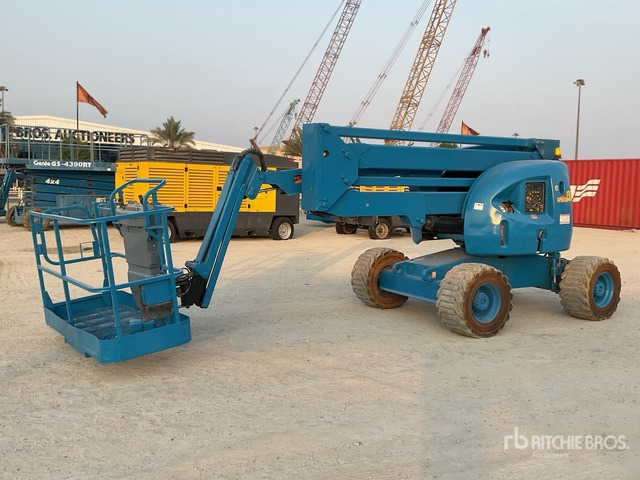 2007 JLG 450AJ 4WD Diesel Articulating Boom Lift - Puomilava: kuva 2007 JLG 450AJ 4WD Diesel Articulating Boom Lift - Puomilava 2007 JLG 450AJ 4WD Diesel Articulating Boom Lift - Puomilava: kuva 2007 JLG 450AJ 4WD Diesel Articulating Boom Lift - Puomilava