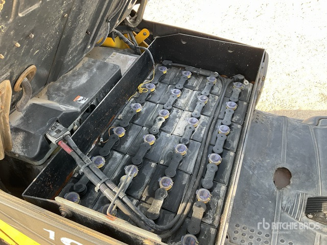 2007 Komatsu FB10-12 1 ton Electric Forklift - Sähkötrukki: kuva 2007 Komatsu FB10-12 1 ton Electric Forklift - Sähkötrukki 2007 Komatsu FB10-12 1 ton Electric Forklift - Sähkötrukki: kuva 2007 Komatsu FB10-12 1 ton Electric Forklift - Sähkötrukki