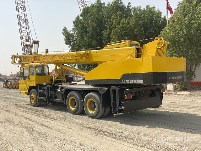2007 XCMG QY20 20 ton 6x4 Hydraulic Truck Crane - Ajoneuvonosturi: kuva 2007 XCMG QY20 20 ton 6x4 Hydraulic Truck Crane - Ajoneuvonosturi 2007 XCMG QY20 20 ton 6x4 Hydraulic Truck Crane - Ajoneuvonosturi: kuva 2007 XCMG QY20 20 ton 6x4 Hydraulic Truck Crane - Ajoneuvonosturi