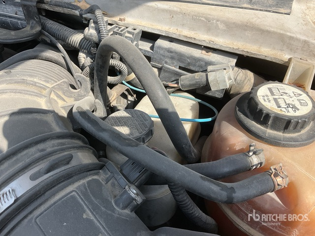 2008 Ford F-350 4x2 Horse Transporting Truck :Misc. Truck - Hevosauto: kuva 2008 Ford F-350 4x2 Horse Transporting Truck :Misc. Truck - Hevosauto 2008 Ford F-350 4x2 Horse Transporting Truck :Misc. Truck - Hevosauto: kuva 2008 Ford F-350 4x2 Horse Transporting Truck :Misc. Truck - Hevosauto
