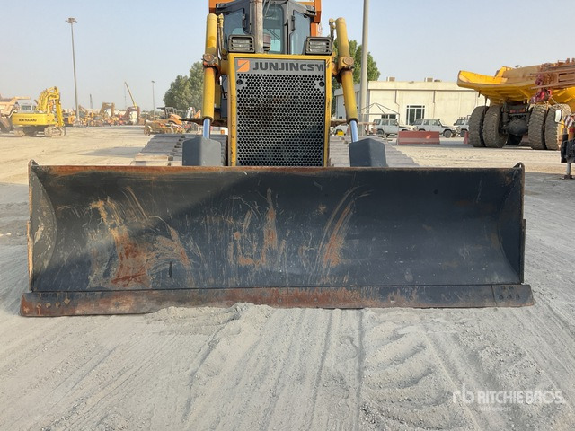 2008 Komatsu D65PX-15 - Puskutraktori: kuva 2008 Komatsu D65PX-15 - Puskutraktori 2008 Komatsu D65PX-15 - Puskutraktori: kuva 2008 Komatsu D65PX-15 - Puskutraktori