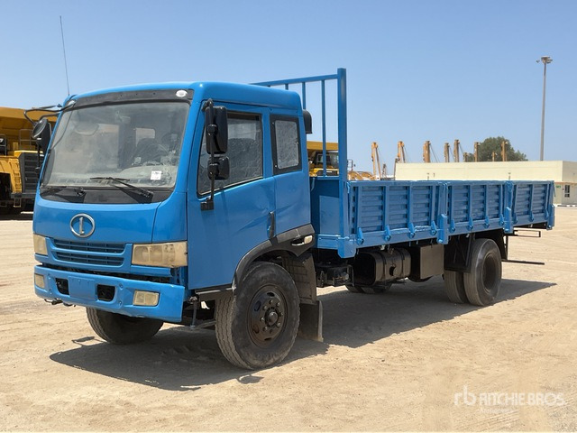 2010 FAW 1120P9K2L3E 4x2 Flatbed Truck - Lava-kuorma-auto: kuva 2010 FAW 1120P9K2L3E 4x2 Flatbed Truck - Lava-kuorma-auto 2010 FAW 1120P9K2L3E 4x2 Flatbed Truck - Lava-kuorma-auto: kuva 2010 FAW 1120P9K2L3E 4x2 Flatbed Truck - Lava-kuorma-auto