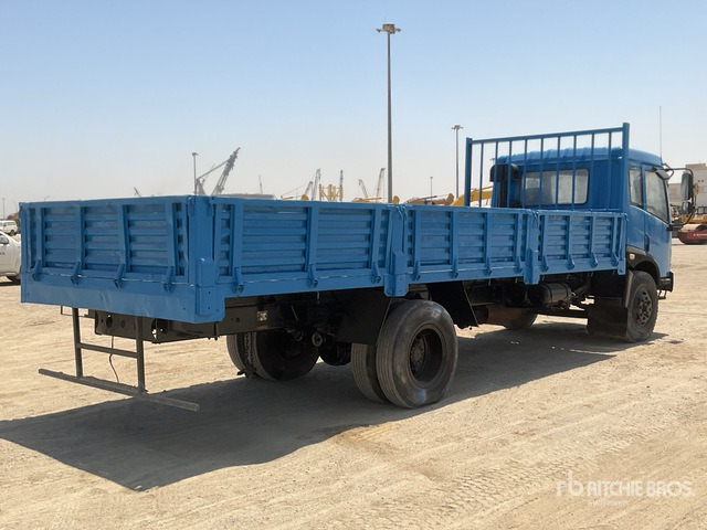 2010 FAW 1120P9K2L3E 4x2 Flatbed Truck - Lava-kuorma-auto: kuva 2010 FAW 1120P9K2L3E 4x2 Flatbed Truck - Lava-kuorma-auto 2010 FAW 1120P9K2L3E 4x2 Flatbed Truck - Lava-kuorma-auto: kuva 2010 FAW 1120P9K2L3E 4x2 Flatbed Truck - Lava-kuorma-auto