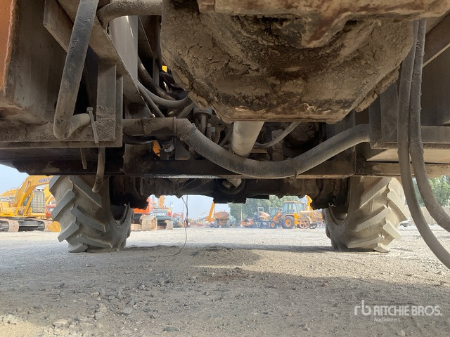 2010 Silla 3500 4x4 Self-Loading All Terrain Mixer - Betoniauto: kuva 2010 Silla 3500 4x4 Self-Loading All Terrain Mixer - Betoniauto 2010 Silla 3500 4x4 Self-Loading All Terrain Mixer - Betoniauto: kuva 2010 Silla 3500 4x4 Self-Loading All Terrain Mixer - Betoniauto