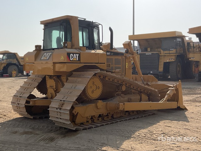 2011 Cat D6TLGP - Puskutraktori: kuva 2011 Cat D6TLGP - Puskutraktori 2011 Cat D6TLGP - Puskutraktori: kuva 2011 Cat D6TLGP - Puskutraktori