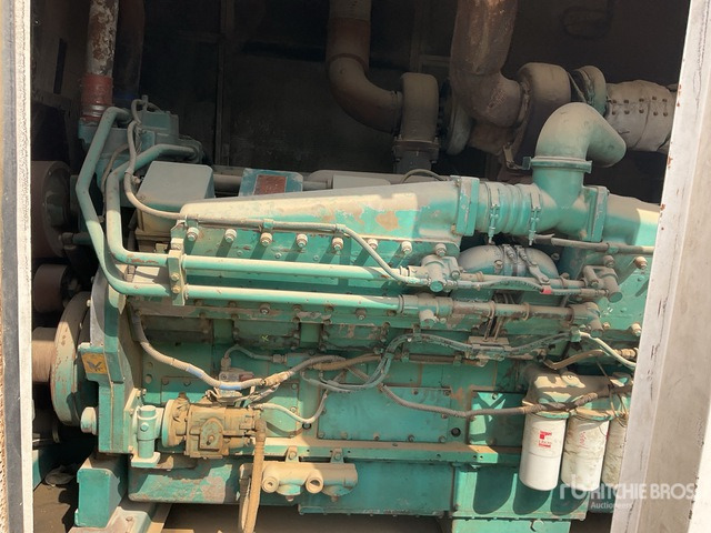2011 Cummins 1650 kVA Containerized (Inoperable) Generator Set - Sähkögeneraattori: kuva 2011 Cummins 1650 kVA Containerized (Inoperable) Generator Set - Sähkögeneraattori 2011 Cummins 1650 kVA Containerized (Inoperable) Generator Set - Sähkögeneraattori: kuva 2011 Cummins 1650 kVA Containerized (Inoperable) Generator Set - Sähkögeneraattori