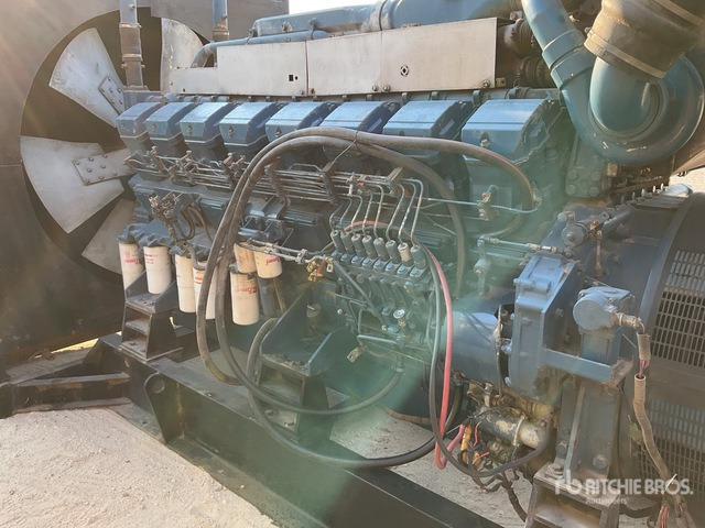 2013 Mitsubishi S16R-PTA 1987 kVA Skid-Mounted Generator Set - Sähkögeneraattori: kuva 2013 Mitsubishi S16R-PTA 1987 kVA Skid-Mounted Generator Set - Sähkögeneraattori 2013 Mitsubishi S16R-PTA 1987 kVA Skid-Mounted Generator Set - Sähkögeneraattori: kuva 2013 Mitsubishi S16R-PTA 1987 kVA Skid-Mounted Generator Set - Sähkögeneraattori