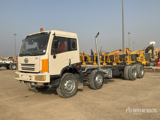 2014 FAW CA1313P 8x4 Twin-Steer Cab and Chassis - Kuorma-auto alusta: kuva  2014 FAW CA1313P 8x4 Twin-Steer Cab and Chassis - Kuorma-auto alusta 2014 FAW CA1313P 8x4 Twin-Steer Cab and Chassis - Kuorma-auto alusta: kuva  2014 FAW CA1313P 8x4 Twin-Steer Cab and Chassis - Kuorma-auto alusta