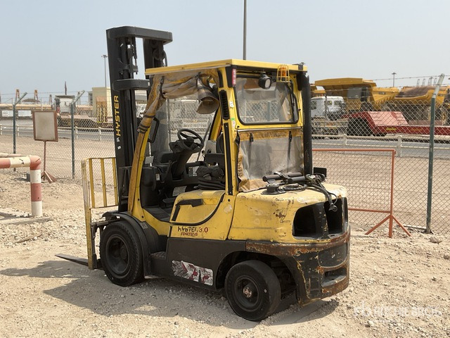 2014 Hyster H3.0FT 3 ton Forklift - Vastapainotrukki: kuva 2014 Hyster H3.0FT 3 ton Forklift - Vastapainotrukki 2014 Hyster H3.0FT 3 ton Forklift - Vastapainotrukki: kuva 2014 Hyster H3.0FT 3 ton Forklift - Vastapainotrukki