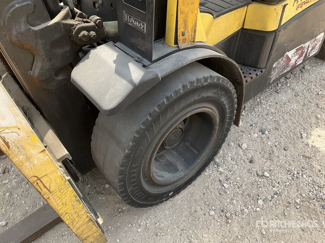 2014 Hyster H3.0FT 3 ton Forklift - Vastapainotrukki: kuva 2014 Hyster H3.0FT 3 ton Forklift - Vastapainotrukki 2014 Hyster H3.0FT 3 ton Forklift - Vastapainotrukki: kuva 2014 Hyster H3.0FT 3 ton Forklift - Vastapainotrukki