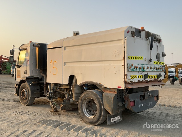 2016 Renault D18 Elgin on Sweeper Truck - Lakaisuauto: kuva 2016 Renault D18 Elgin on Sweeper Truck - Lakaisuauto 2016 Renault D18 Elgin on Sweeper Truck - Lakaisuauto: kuva 2016 Renault D18 Elgin on Sweeper Truck - Lakaisuauto