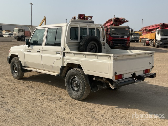 2016 Toyota Land Cruiser 79L 4x4 Crew Cab Pickup - Avolava-auto: kuva 2016 Toyota Land Cruiser 79L 4x4 Crew Cab Pickup - Avolava-auto 2016 Toyota Land Cruiser 79L 4x4 Crew Cab Pickup - Avolava-auto: kuva 2016 Toyota Land Cruiser 79L 4x4 Crew Cab Pickup - Avolava-auto