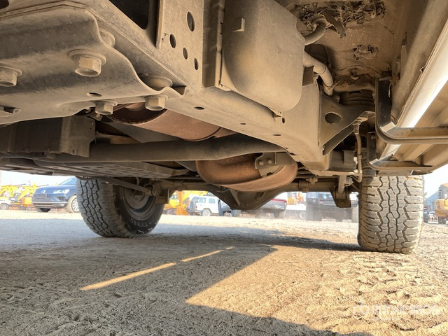 2018 Nissan Patrol GL 4x4 SUV - Maasturi/ Katumaasturi: kuva  2018 Nissan Patrol GL 4x4 SUV - Maasturi/ Katumaasturi 2018 Nissan Patrol GL 4x4 SUV - Maasturi/ Katumaasturi: kuva  2018 Nissan Patrol GL 4x4 SUV - Maasturi/ Katumaasturi