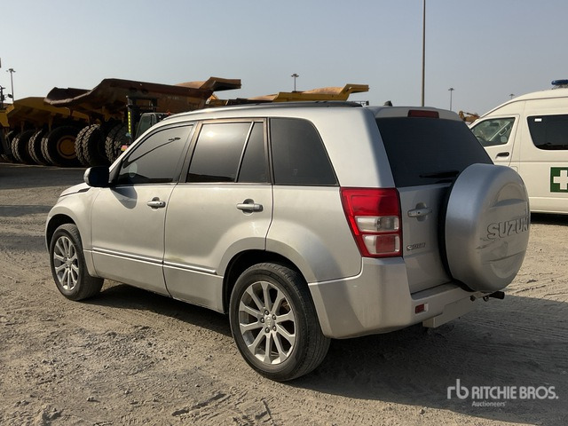2018 Suzuki Grand Vitara 4x4 SUV - Maasturi/ Katumaasturi: kuva 2018 Suzuki Grand Vitara 4x4 SUV - Maasturi/ Katumaasturi 2018 Suzuki Grand Vitara 4x4 SUV - Maasturi/ Katumaasturi: kuva 2018 Suzuki Grand Vitara 4x4 SUV - Maasturi/ Katumaasturi