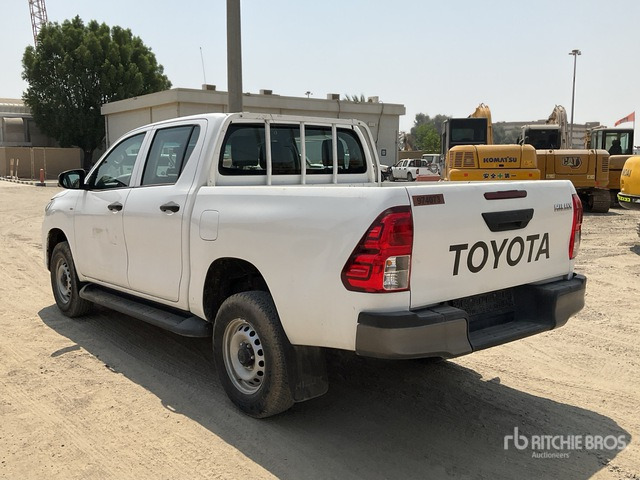 2018 Toyota Hilux 4x4 Crew Cab Pickup - Avolava-auto: kuva 2018 Toyota Hilux 4x4 Crew Cab Pickup - Avolava-auto 2018 Toyota Hilux 4x4 Crew Cab Pickup - Avolava-auto: kuva 2018 Toyota Hilux 4x4 Crew Cab Pickup - Avolava-auto