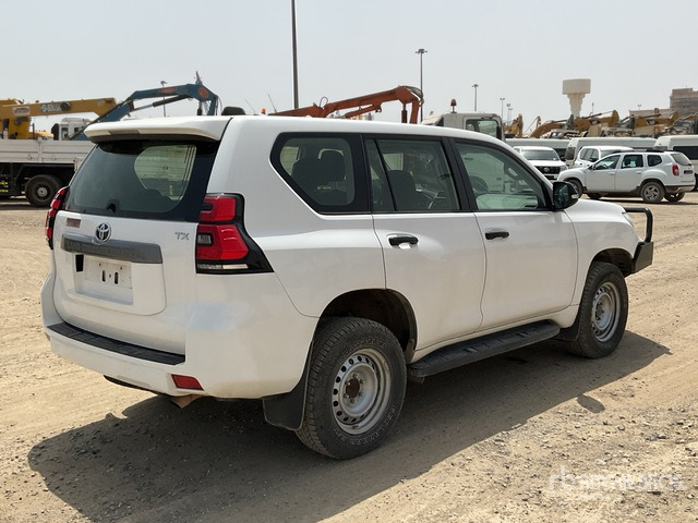 2018 Toyota Prado TX 150L 4x4 SUV - Maasturi/ Katumaasturi: kuva 2018 Toyota Prado TX 150L 4x4 SUV - Maasturi/ Katumaasturi 2018 Toyota Prado TX 150L 4x4 SUV - Maasturi/ Katumaasturi: kuva 2018 Toyota Prado TX 150L 4x4 SUV - Maasturi/ Katumaasturi