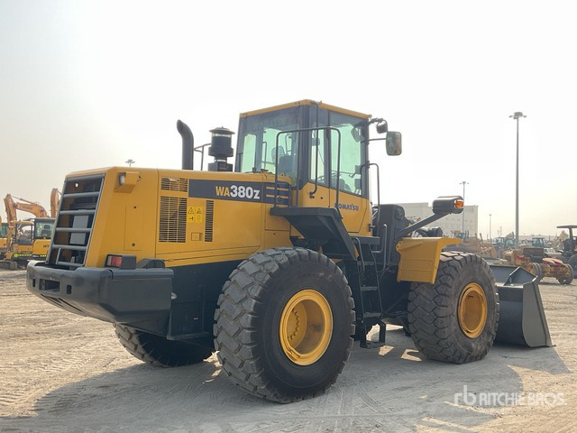 2019 Komatsu WA380Z-6 - Pyöräkuormaaja: kuva 2019 Komatsu WA380Z-6 - Pyöräkuormaaja 2019 Komatsu WA380Z-6 - Pyöräkuormaaja: kuva 2019 Komatsu WA380Z-6 - Pyöräkuormaaja