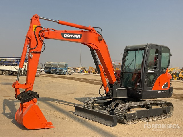 2022 Doosan DX60 Tracked Excavator - Telakaivukone: kuva 2022 Doosan DX60 Tracked Excavator - Telakaivukone 2022 Doosan DX60 Tracked Excavator - Telakaivukone: kuva 2022 Doosan DX60 Tracked Excavator - Telakaivukone