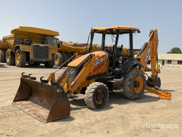 JCB 3CX - Kaivuri-trukki: kuva JCB 3CX - Kaivuri-trukki JCB 3CX - Kaivuri-trukki: kuva JCB 3CX - Kaivuri-trukki