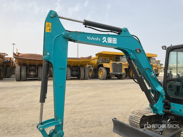 Kubota KX161-3SZ - Minikuormaaja: kuva  Kubota KX161-3SZ - Minikuormaaja Kubota KX161-3SZ - Minikuormaaja: kuva  Kubota KX161-3SZ - Minikuormaaja