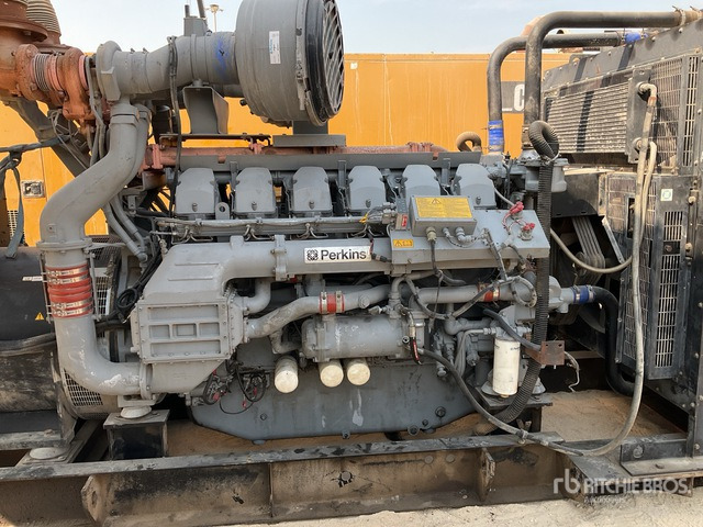 Perkins 4012 Generator Set - Sähkögeneraattori: kuva Perkins 4012 Generator Set - Sähkögeneraattori Perkins 4012 Generator Set - Sähkögeneraattori: kuva Perkins 4012 Generator Set - Sähkögeneraattori