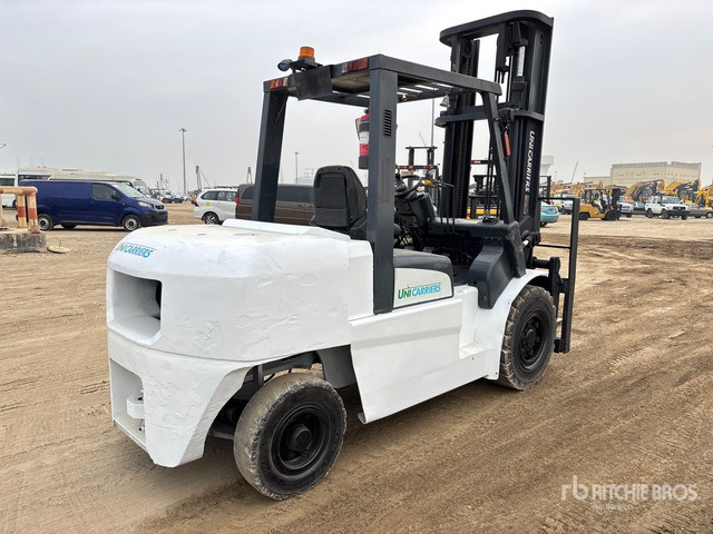 UniCarrier D1F5F50U Forklift - Dieseltrukki: kuva UniCarrier D1F5F50U Forklift - Dieseltrukki UniCarrier D1F5F50U Forklift - Dieseltrukki: kuva UniCarrier D1F5F50U Forklift - Dieseltrukki