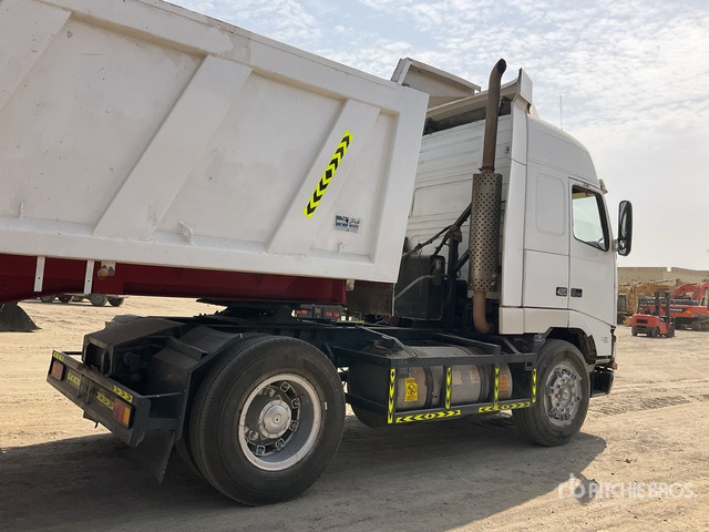 1995 Volvo FH12-420 4x2 S/A Sleeper Truck Tractor - Vetopöytäauto: kuva 1995 Volvo FH12-420 4x2 S/A Sleeper Truck Tractor - Vetopöytäauto 1995 Volvo FH12-420 4x2 S/A Sleeper Truck Tractor - Vetopöytäauto: kuva 1995 Volvo FH12-420 4x2 S/A Sleeper Truck Tractor - Vetopöytäauto