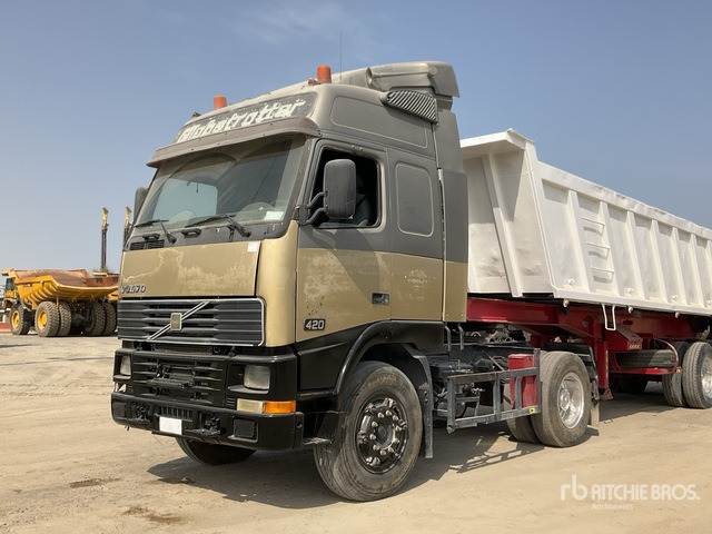1995 Volvo FH12-420 4x2 S/A Sleeper Truck Tractor - Vetopöytäauto: kuva 1995 Volvo FH12-420 4x2 S/A Sleeper Truck Tractor - Vetopöytäauto 1995 Volvo FH12-420 4x2 S/A Sleeper Truck Tractor - Vetopöytäauto: kuva 1995 Volvo FH12-420 4x2 S/A Sleeper Truck Tractor - Vetopöytäauto