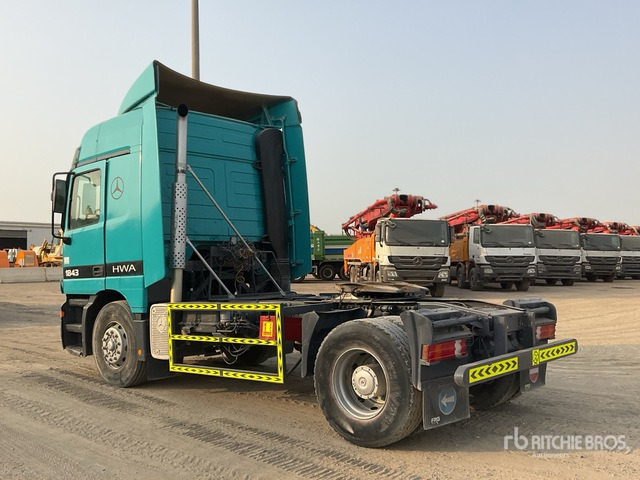 2001 Mercedes-Benz Actros 1843 4x2 S/A Sleeper Truck Tractor - Vetopöytäauto: kuva 2001 Mercedes-Benz Actros 1843 4x2 S/A Sleeper Truck Tractor - Vetopöytäauto 2001 Mercedes-Benz Actros 1843 4x2 S/A Sleeper Truck Tractor - Vetopöytäauto: kuva 2001 Mercedes-Benz Actros 1843 4x2 S/A Sleeper Truck Tractor - Vetopöytäauto
