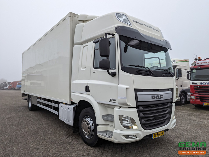 DAF CF 370 FA 4x2 Spacecab Euro6 - GeslotenBak 8.2M + Laadklep 2000kg - HardHouten vloer - 10/2025APK - Umpikori kuorma-auto: kuva DAF CF 370 FA 4x2 Spacecab Euro6 - GeslotenBak 8.2M + Laadklep 2000kg - HardHouten vloer - 10/2025APK - Umpikori kuorma-auto DAF CF 370 FA 4x2 Spacecab Euro6 - GeslotenBak 8.2M + Laadklep 2000kg - HardHouten vloer - 10/2025APK - Umpikori kuorma-auto: kuva DAF CF 370 FA 4x2 Spacecab Euro6 - GeslotenBak 8.2M + Laadklep 2000kg - HardHouten vloer - 10/2025APK - Umpikori kuorma-auto